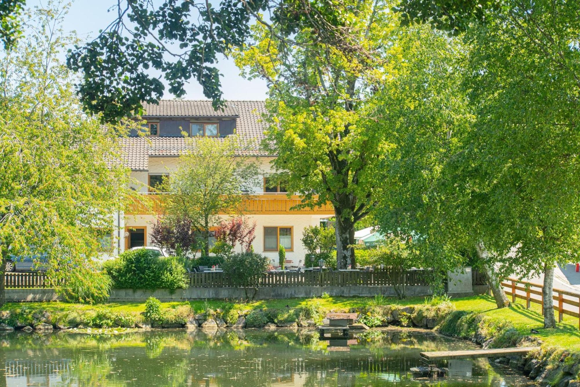 Landgasthof Adler Hotel Amtzell Exterior photo